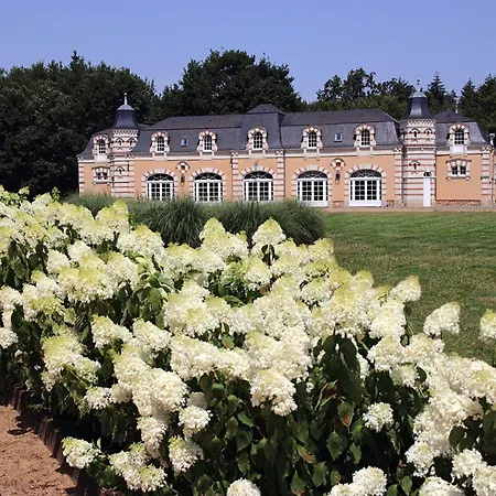 Vila Orangerie De La Touchardiere *