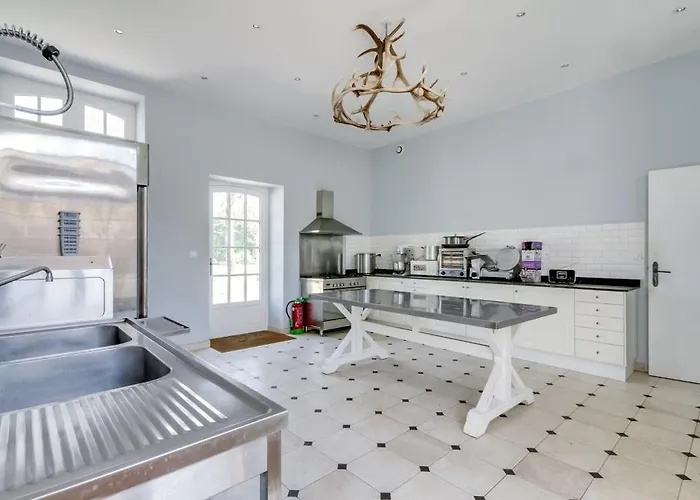 Orangerie De La Touchardiere *